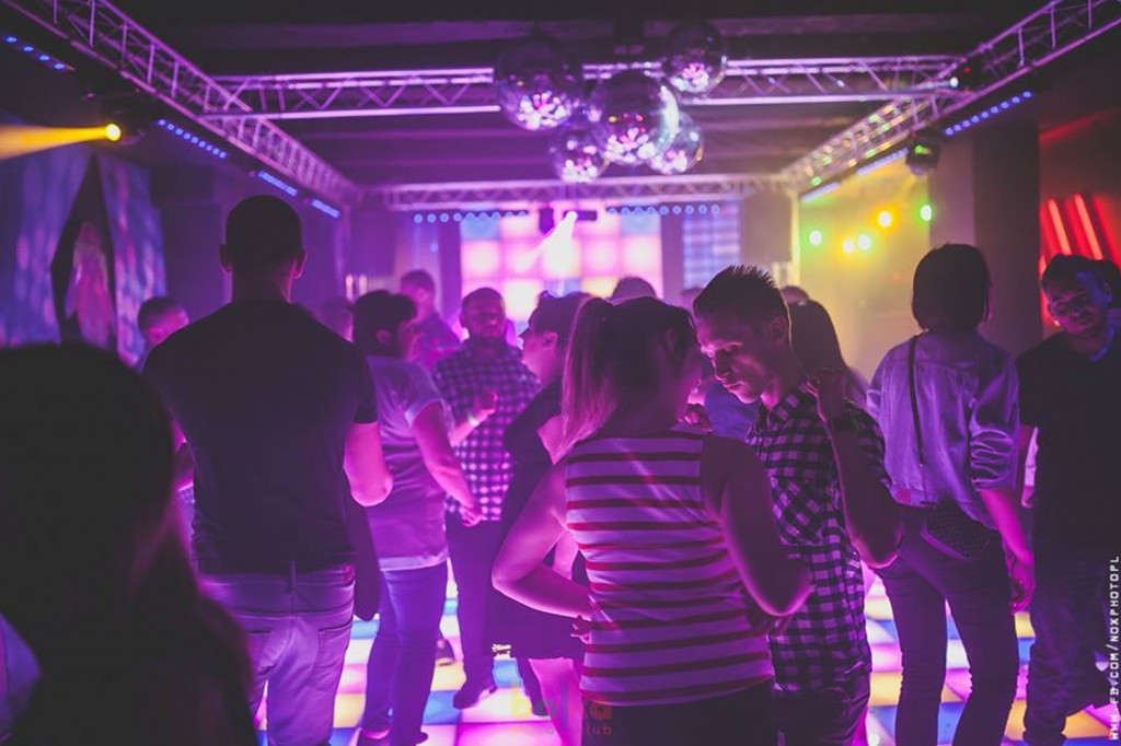 Kolejna impreza disco polo w Bajce