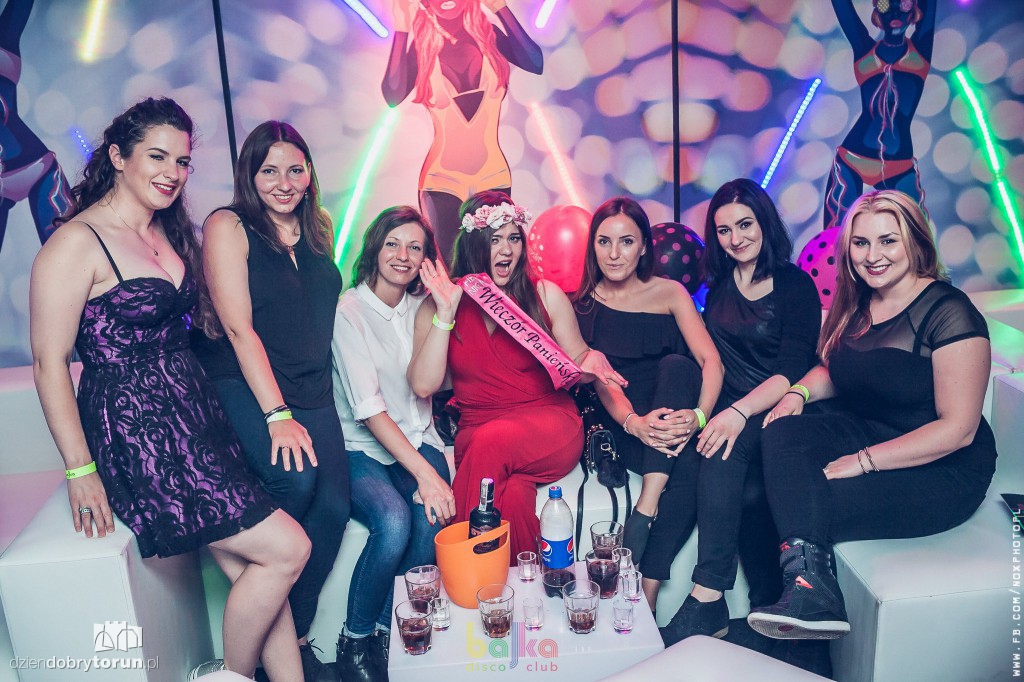 Bardzo gorąca noc w Bajce Disco Club