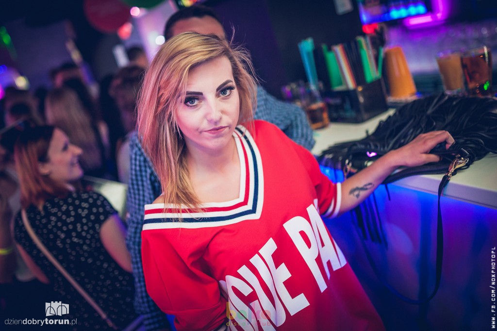 Bardzo gorąca noc w Bajce Disco Club