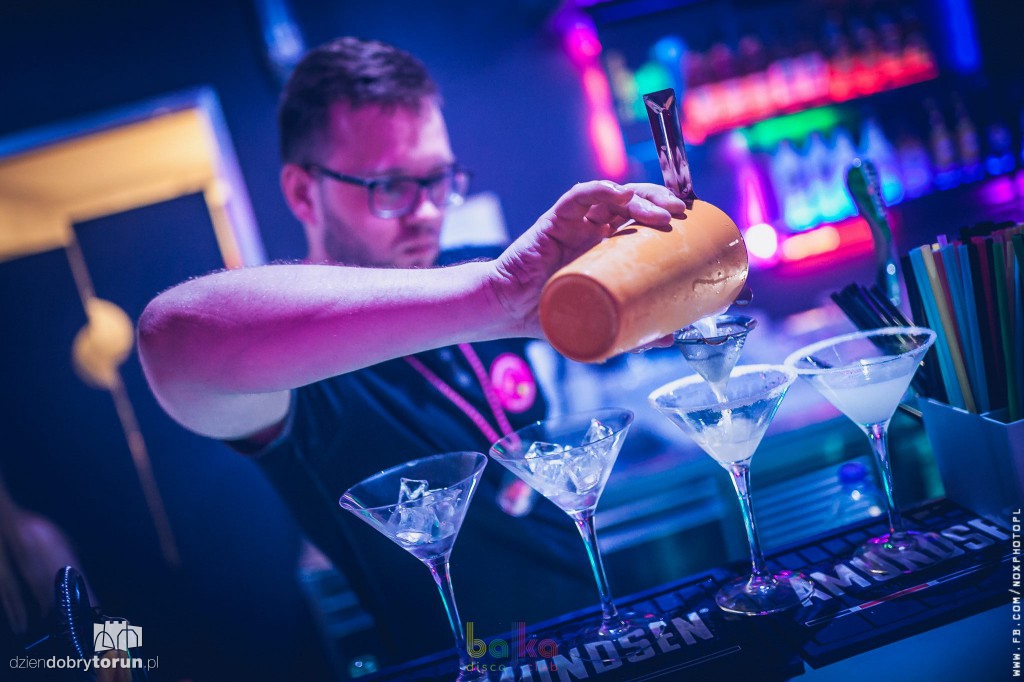 Bardzo gorąca noc w Bajce Disco Club