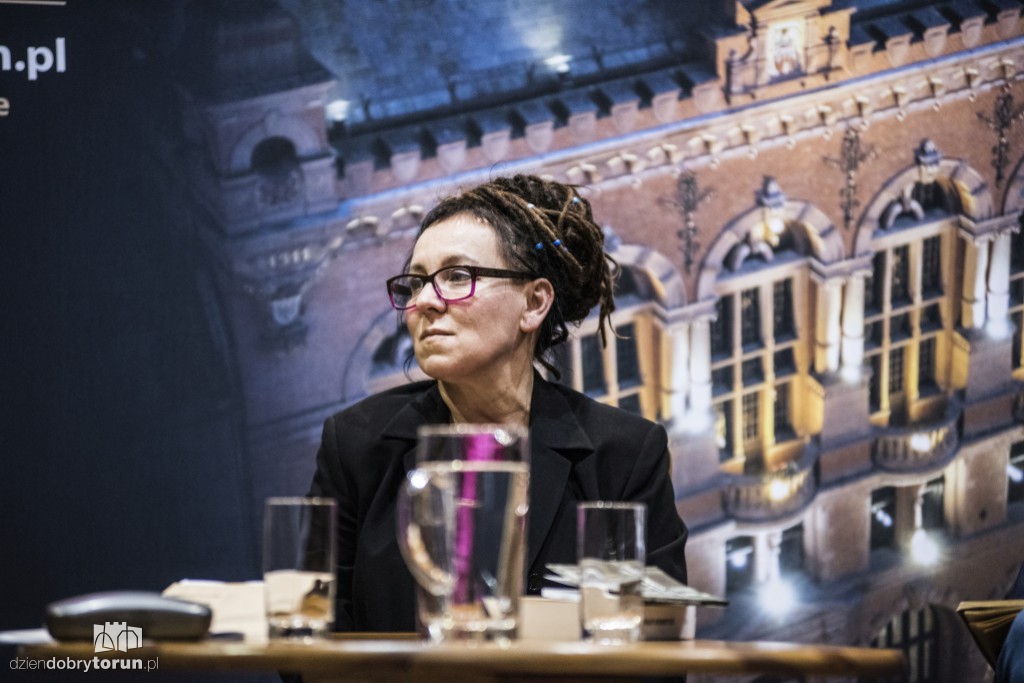 Tokarczuk i Nogaś w Dworze Artusa