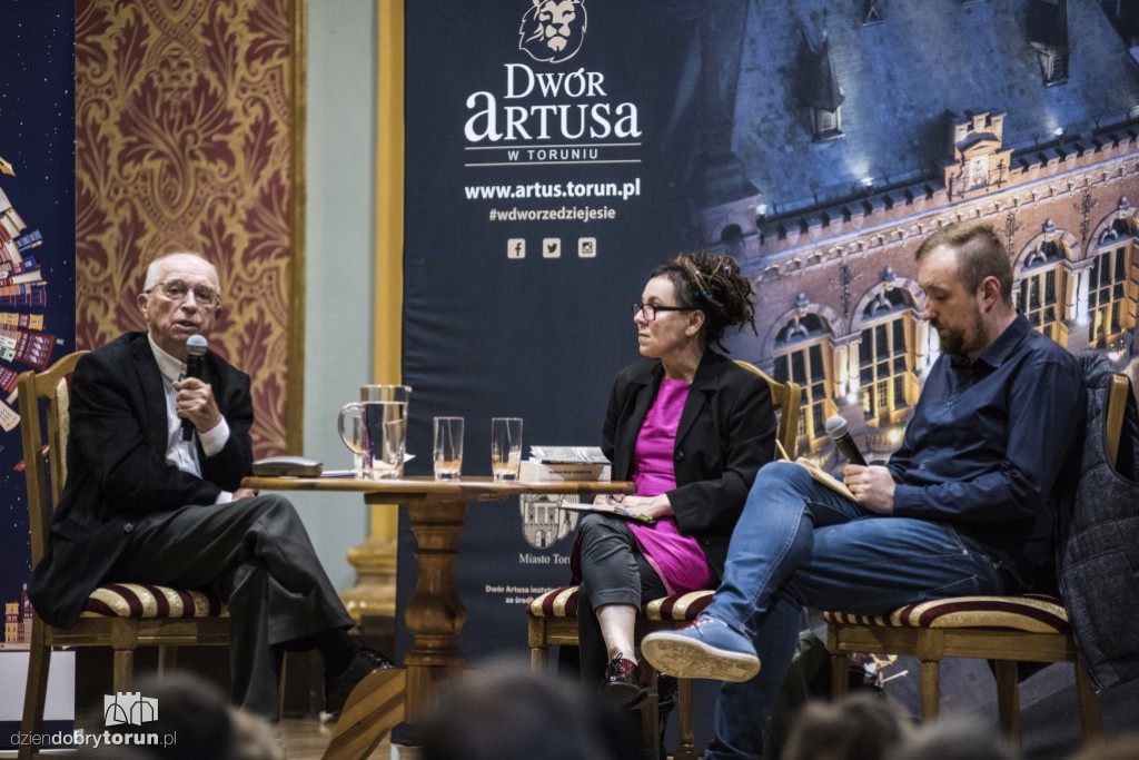 Tokarczuk i Nogaś w Dworze Artusa
