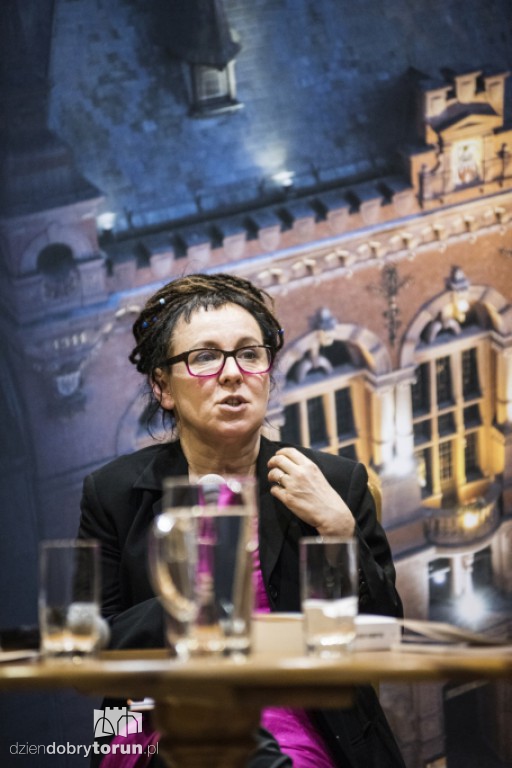 Tokarczuk i Nogaś w Dworze Artusa