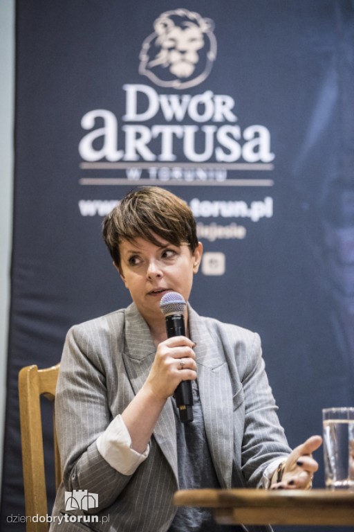 Festiwal Książki: Korwin - Piotrowska