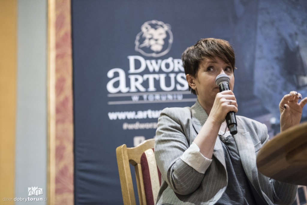 Festiwal Książki: Korwin - Piotrowska