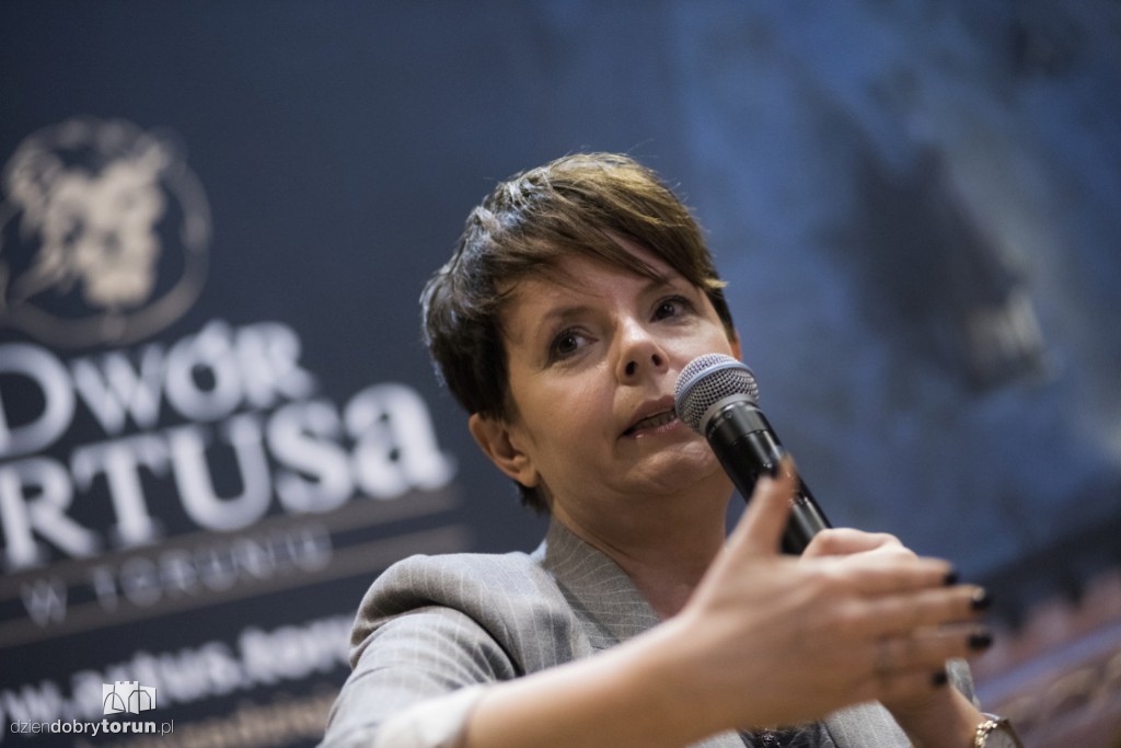 Festiwal Książki: Korwin - Piotrowska