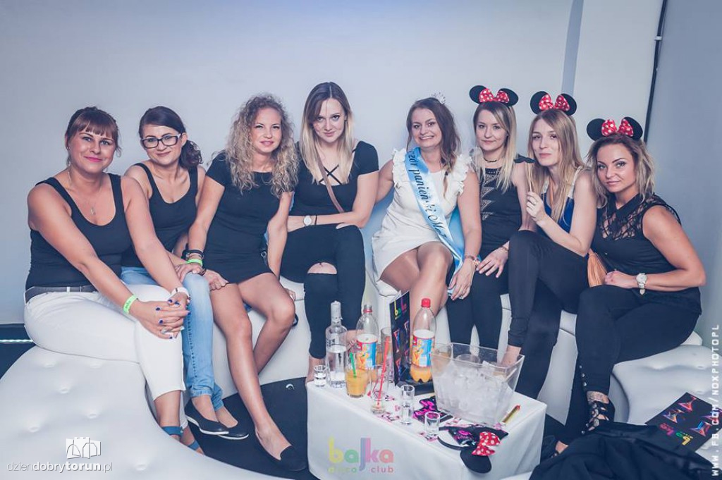 Bajka Disco Club w środową noc