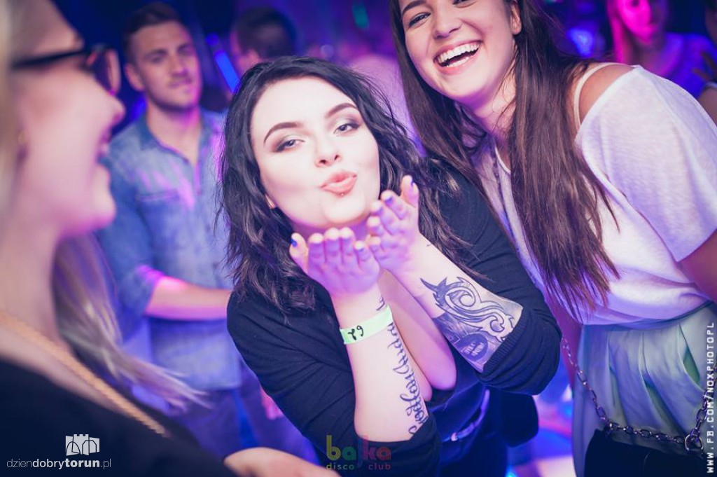 Bajka Disco Club w środową noc