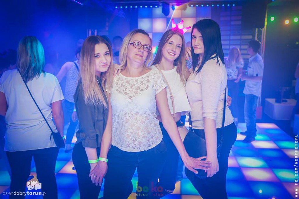 Bajka Disco Club w środową noc