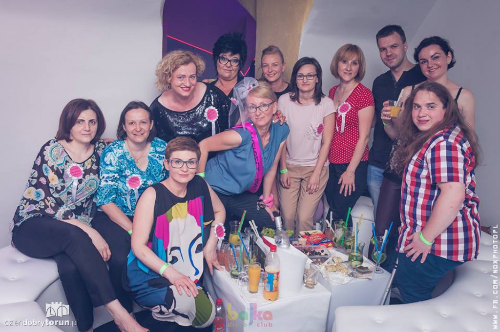 Bajka Disco Club w środową noc