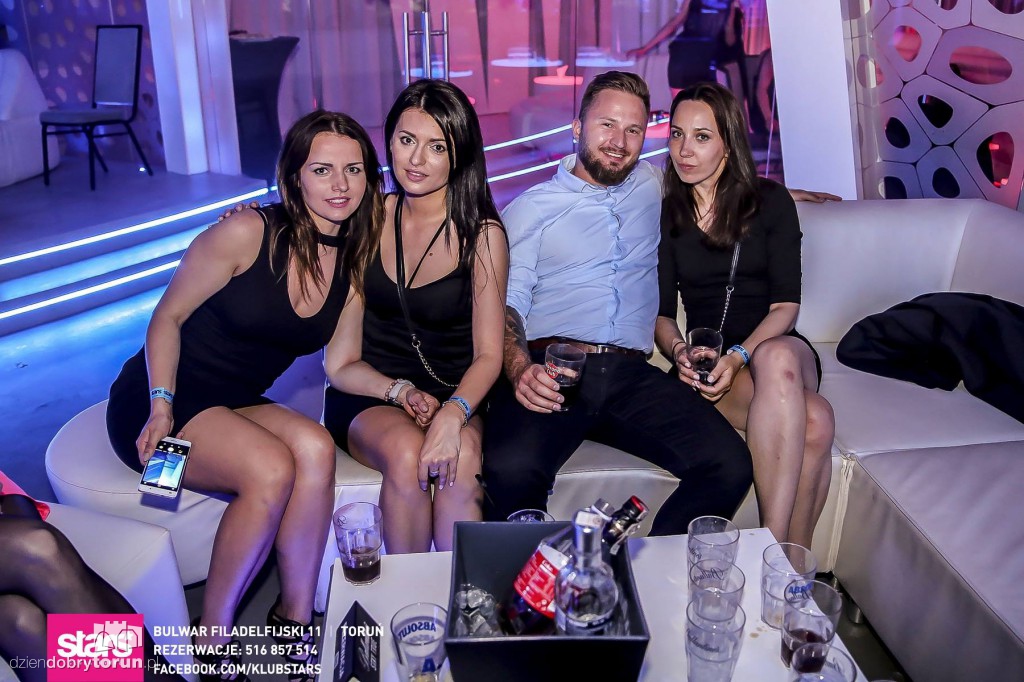 Tak bawił się Stars. Kolejna, gorąca noc