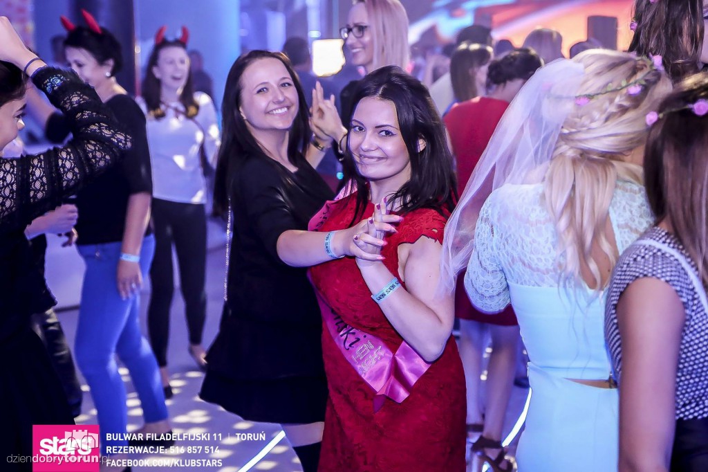 Tak bawił się Stars. Kolejna, gorąca noc