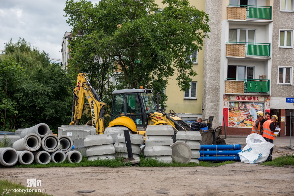 Piach i beton na Szosie Chełmińskiej