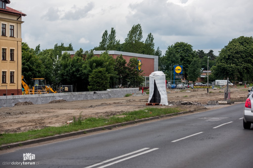 Piach i beton na Szosie Chełmińskiej
