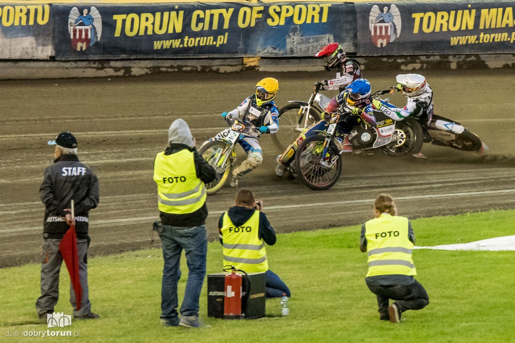 SEC na Motoarenie. Tak było w piątek
