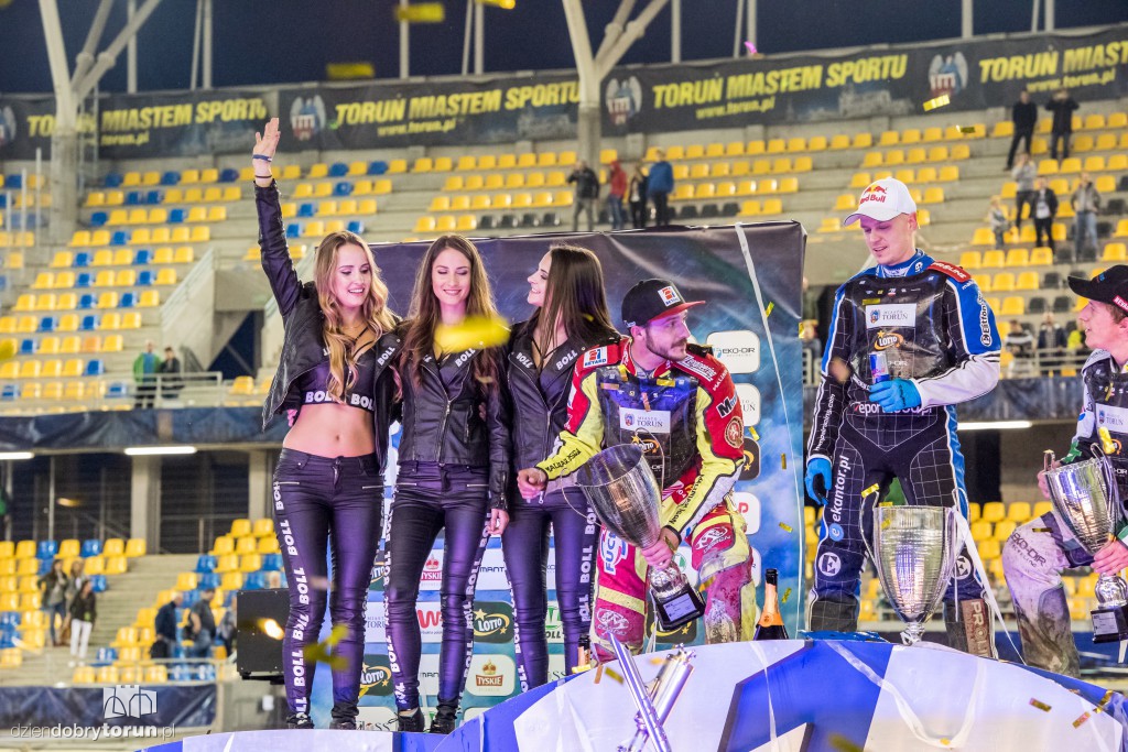SEC na Motoarenie. Tak było w piątek