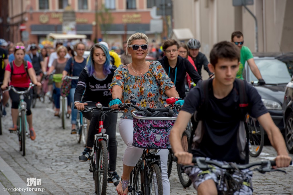 Wakacyjna masa krytyczna za nami