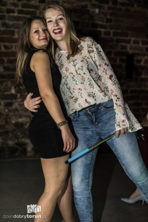 Dance nocy letniej w Szwejku