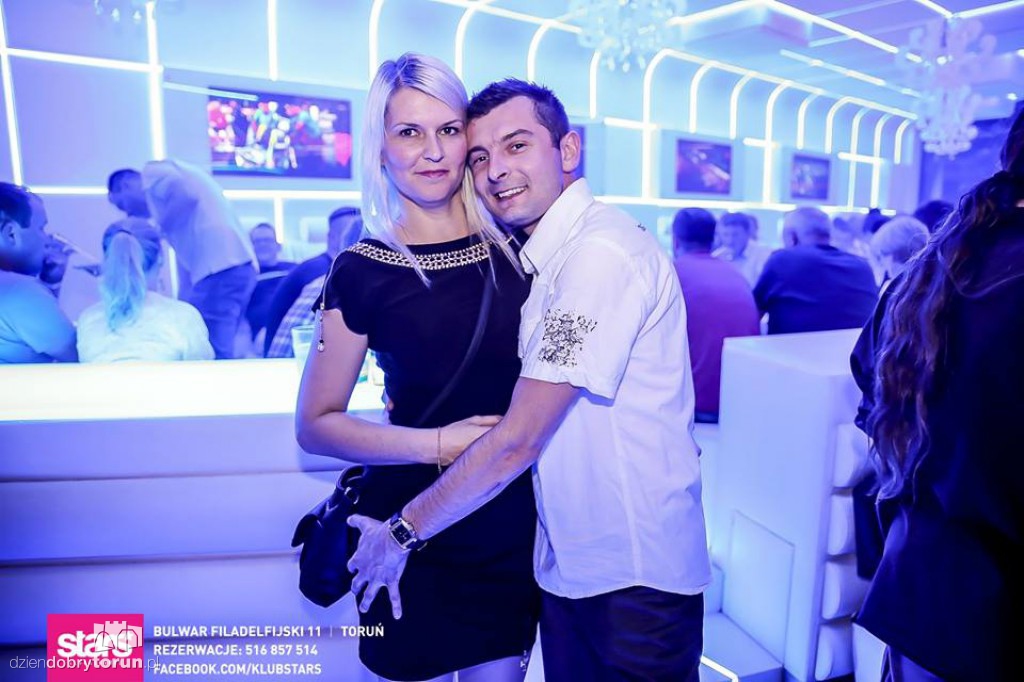 Bardzo gorąca noc w klubie Stars