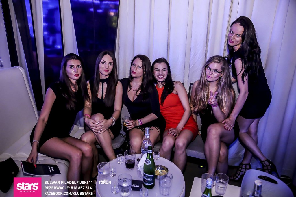 Stars nie próżnuje. Szalona noc!