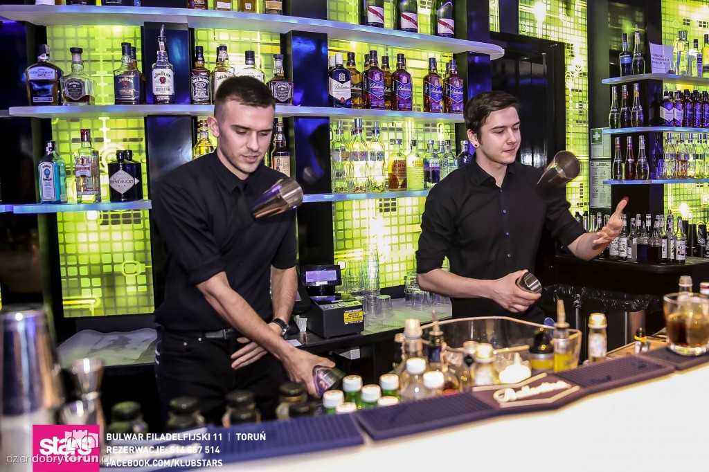 Stars nie próżnuje. Szalona noc!