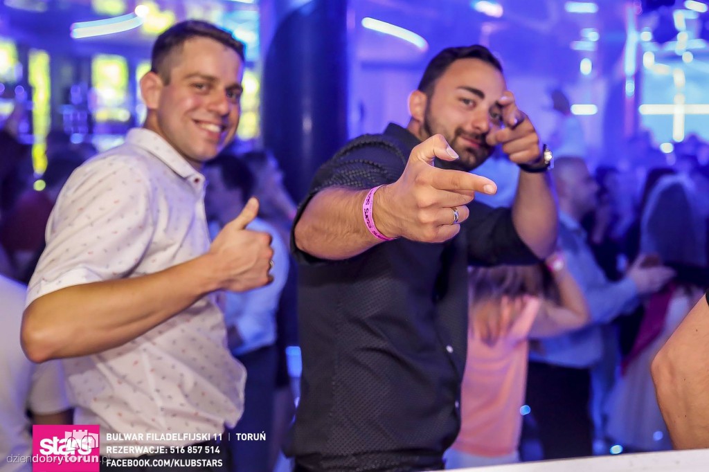 Stars nie próżnuje. Szalona noc!