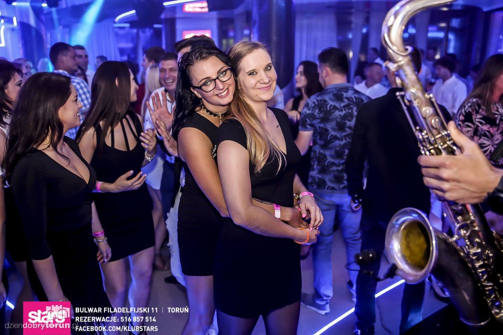 Stars nie próżnuje. Szalona noc!