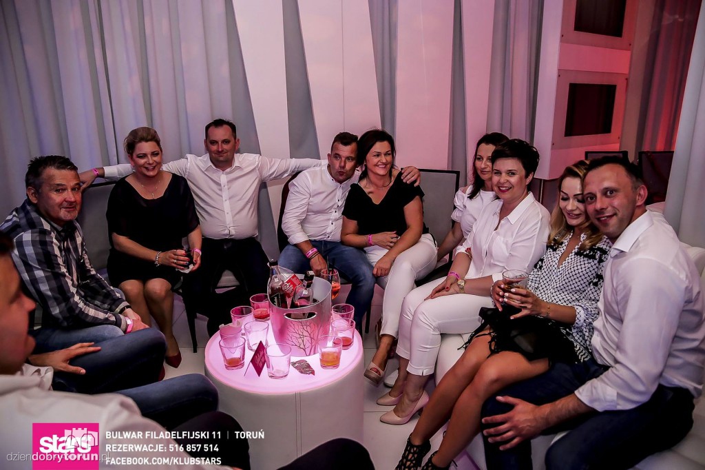 Stars nie próżnuje. Szalona noc!