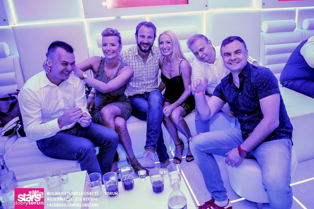 Stars nie próżnuje. Szalona noc!