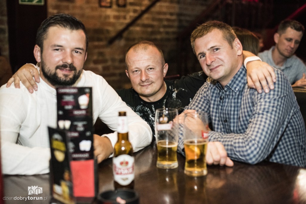 Gorączka sobotniej nocy w Baranim Łbie