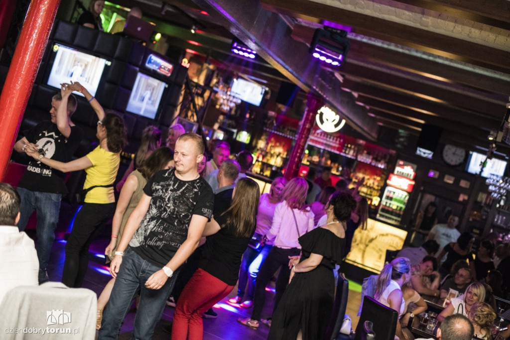 Gorączka sobotniej nocy w Baranim Łbie