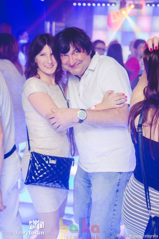 Przepiękne kobiety w Bajce Disco Club