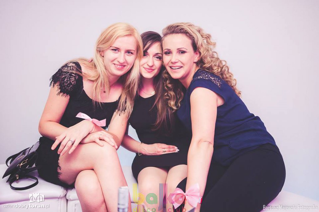 Przepiękne kobiety w Bajce Disco Club