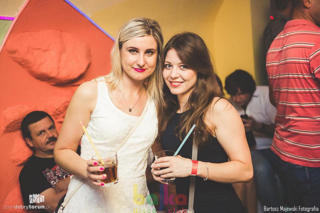 Przepiękne kobiety w Bajce Disco Club