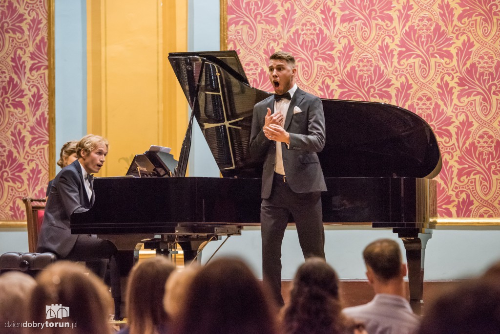 Baryton i pianista z Finlandii