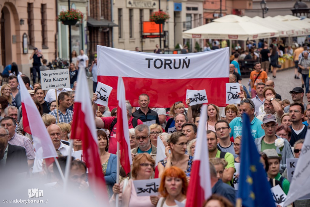 Niedzielny protest w obronie sądów