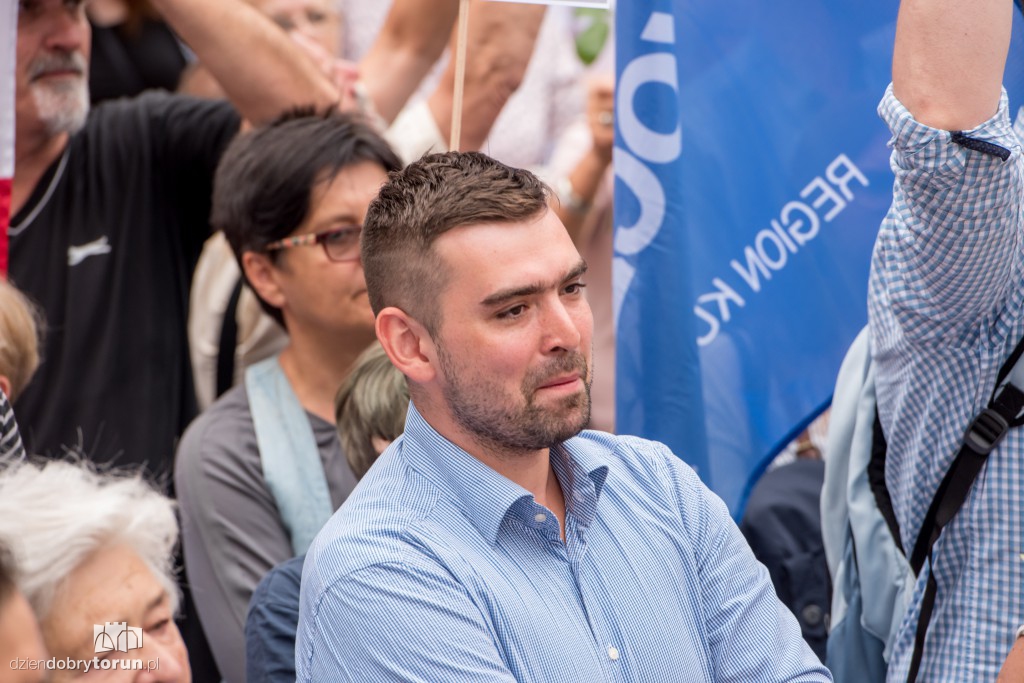 Niedzielny protest w obronie sądów