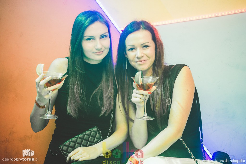 Przepiękne kobiety w Bajce Disco Club
