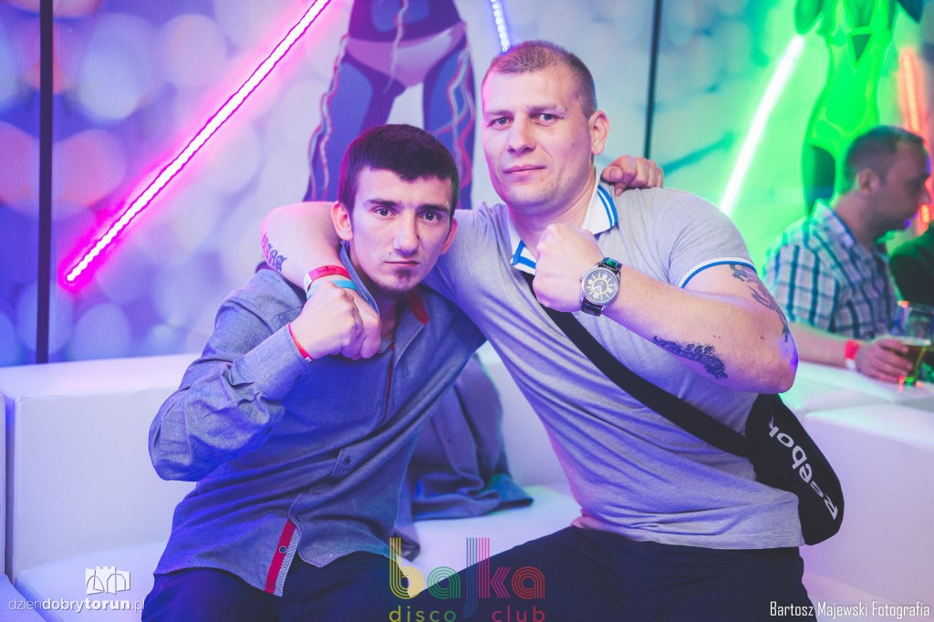 Przepiękne kobiety w Bajce Disco Club