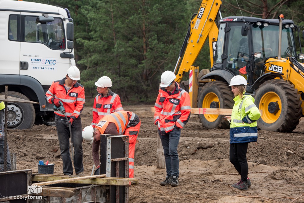 Neuca buduje się na JAR-ze. Już leją beton!