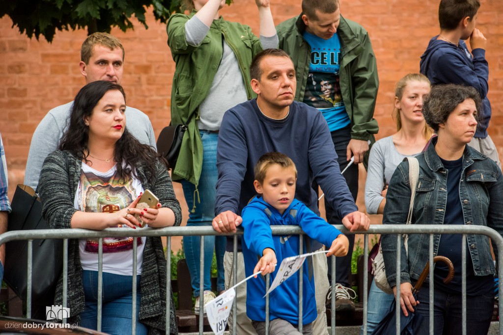 Ferrari opanowały Rynek Nowomiejski