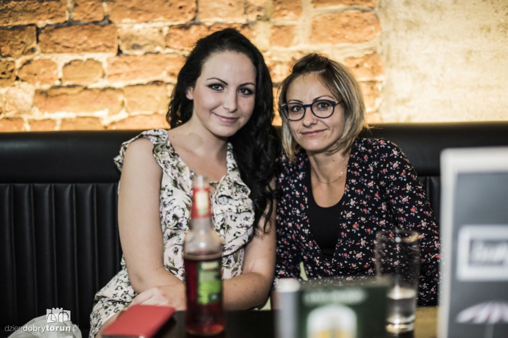 Wymixowana impreza w Szwejku