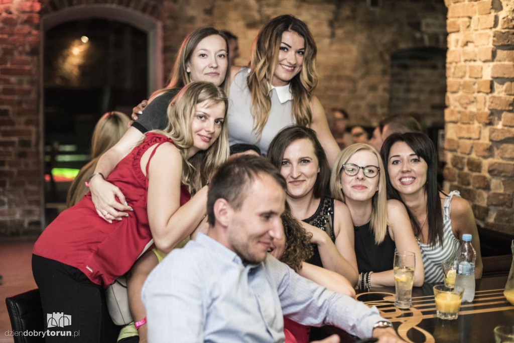 Wymixowana impreza w Szwejku