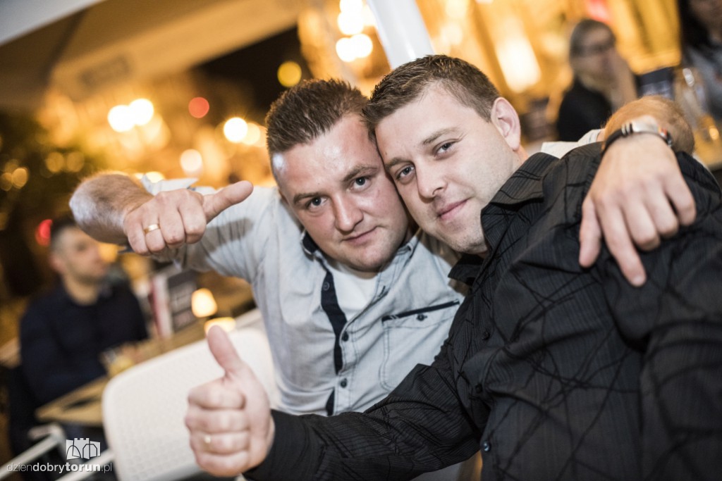 Wymixowana impreza w Szwejku