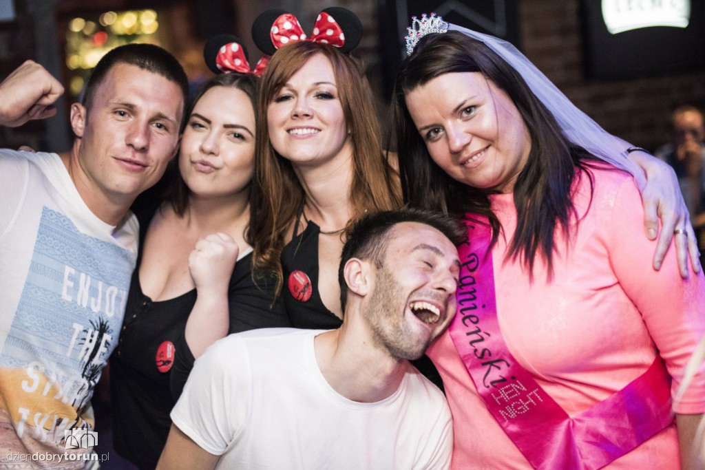 Na sobotnie party tylko Szwejk