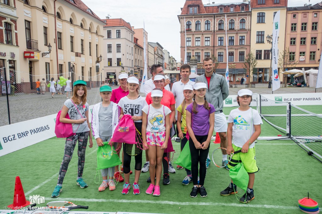 Młodzi tenisiści opanowali Starówkę
