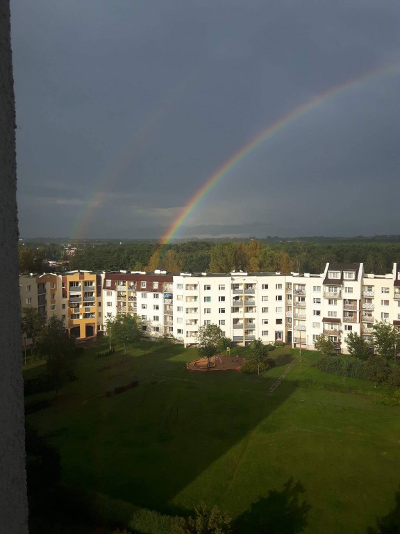 Tęcza na Skarpie w całej okazałości