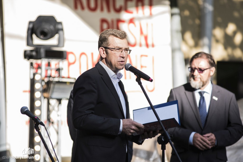 Pieśń niepokorna przy etnomuzeum