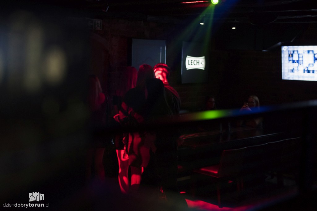 Taneczny piątek u Szwejka