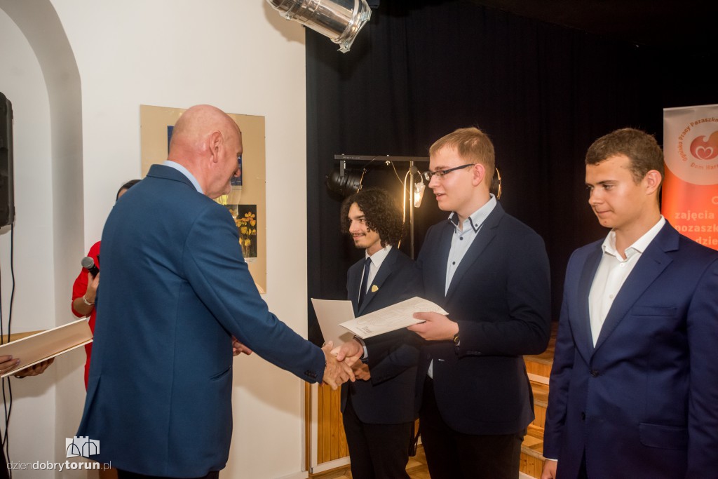 19 uczniów dostało nagrody prezydenta